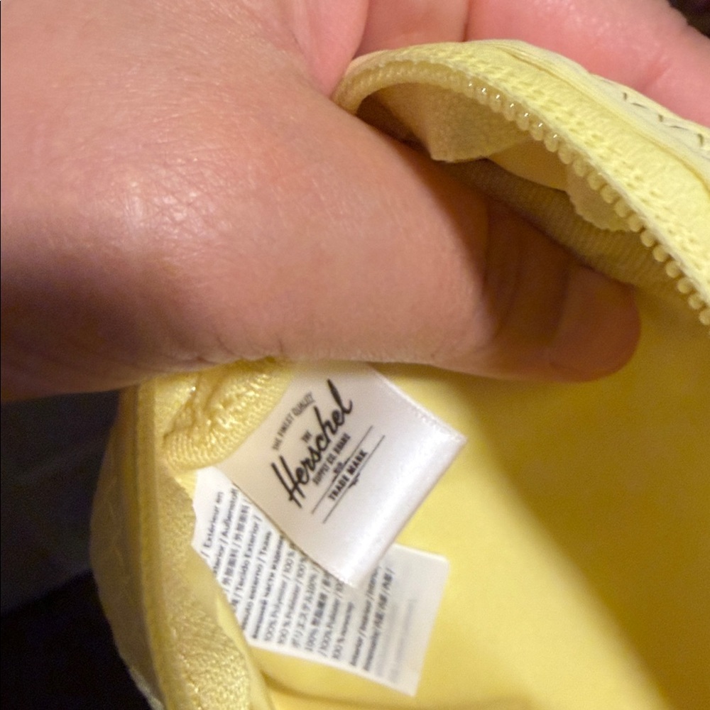 Herschel Fourteen Interlaced Belt Bag - Picture 12 of 13